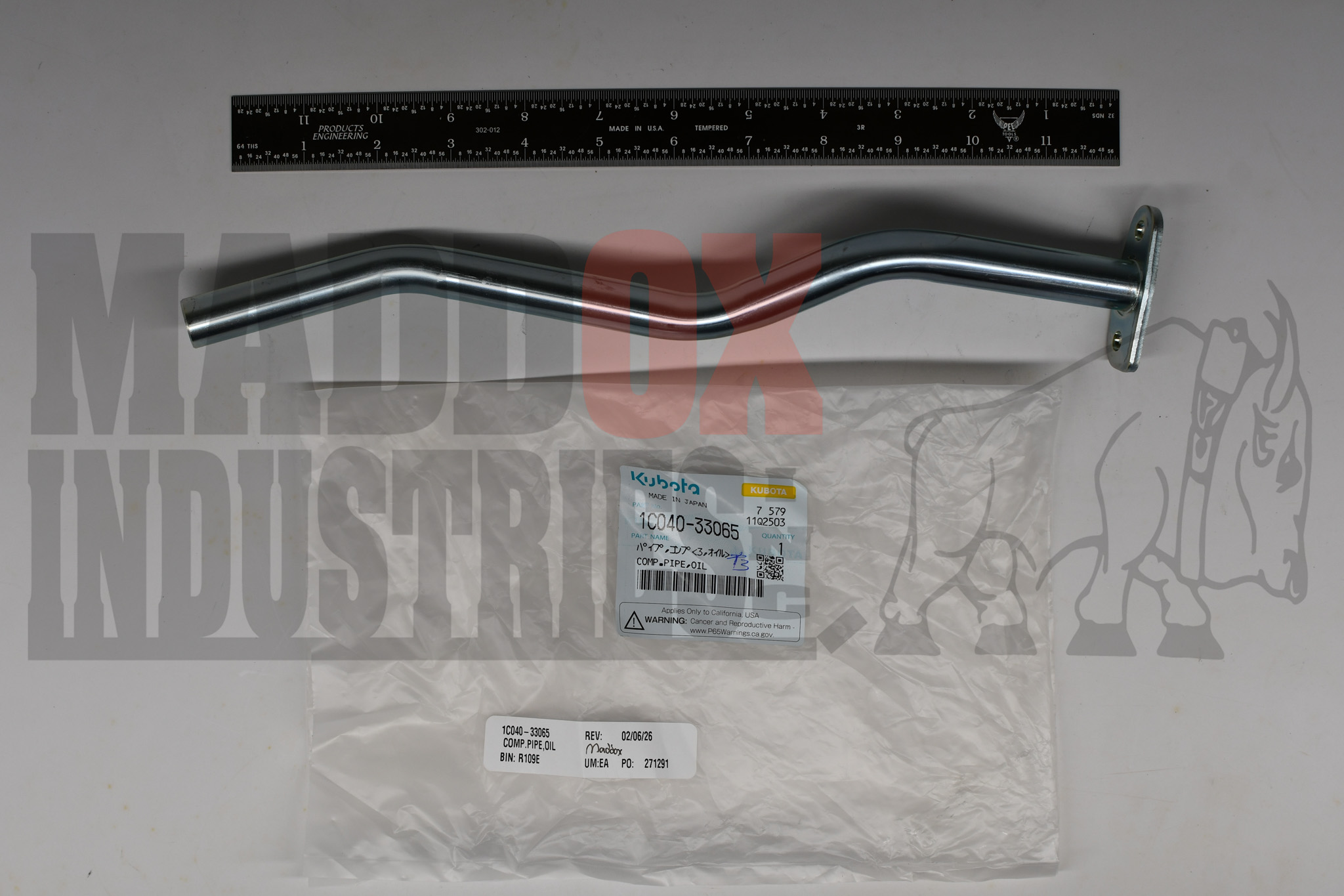 Kubota 1C040-33065 Pipe